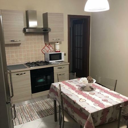 Civico 2 Operetta Marina Appartement Cremona Buitenkant foto