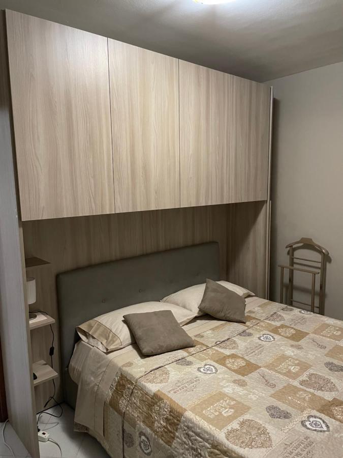 Civico 2 Operetta Marina Appartement Cremona Buitenkant foto